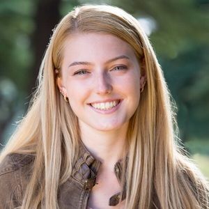 Meet your Posher, Charlotte